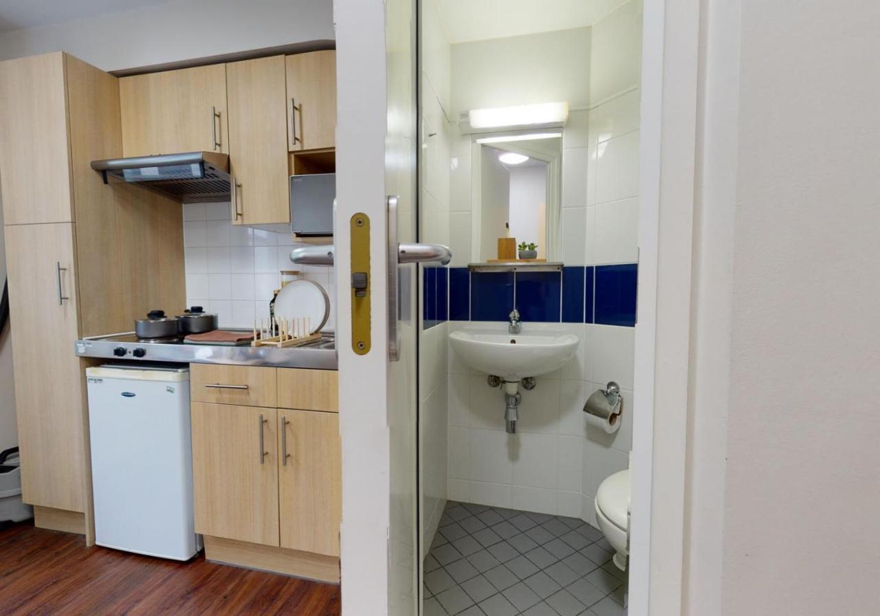 Private Bedrooms With Shared Kitchen And Studios At Iq Tufnell House In Londýn Exteriér fotografie