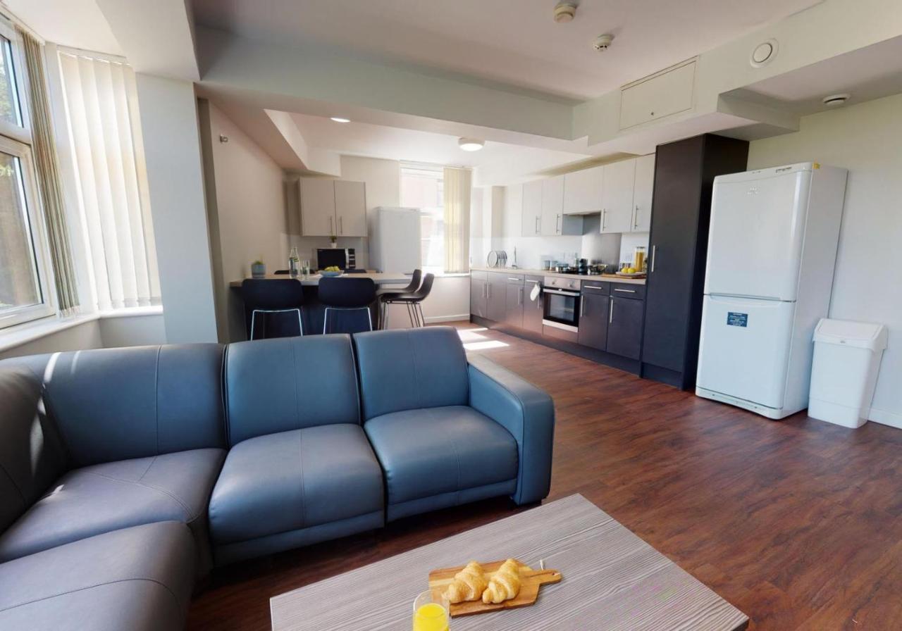 Private Bedrooms With Shared Kitchen And Studios At Iq Tufnell House In Londýn Exteriér fotografie