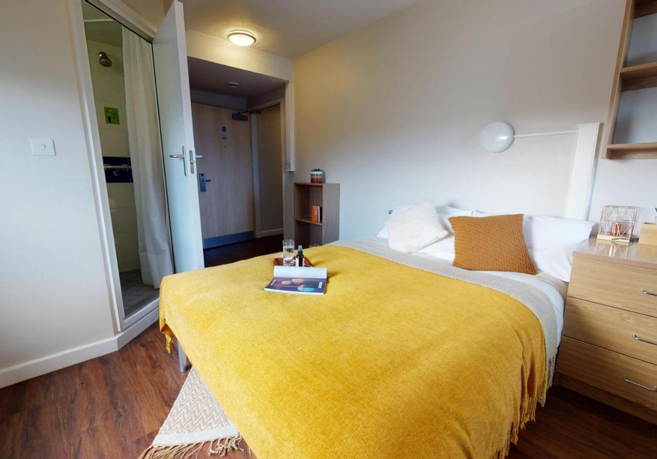 Private Bedrooms With Shared Kitchen And Studios At Iq Tufnell House In Londýn Exteriér fotografie